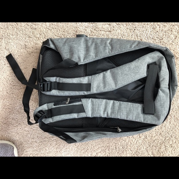 Computer Backpack - Picture 3 of 3